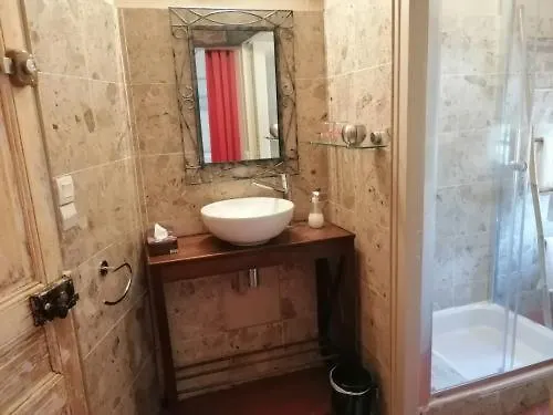 Les Pierres De Gasthuis Chevreuse